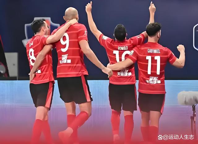 曼联赛后豪取连胜，志在中超名次提升，更衣室稳定，赛程密集仍需轮换的简单介绍