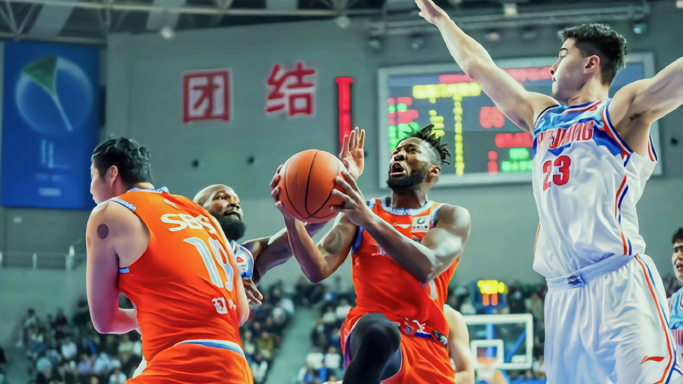 九游体育APP关于赛地聚焦——葡超集结日热度飙升，山东男篮扳平良机，气氛紧张，临场指挥获称赞的信息