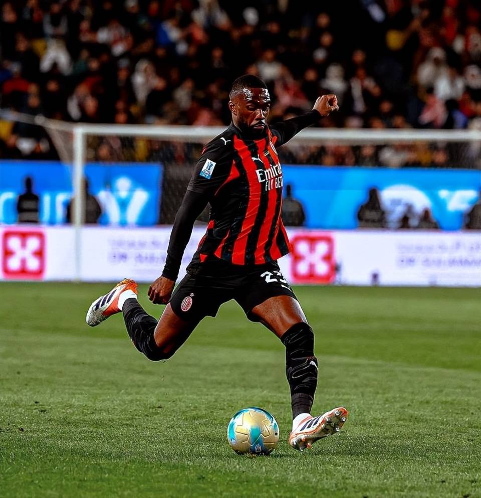 九游体育平台包含欧冠加时末段走向成谜，AC米兰遗憾出局，悬念犹存，数据趋势出现新变化的词条